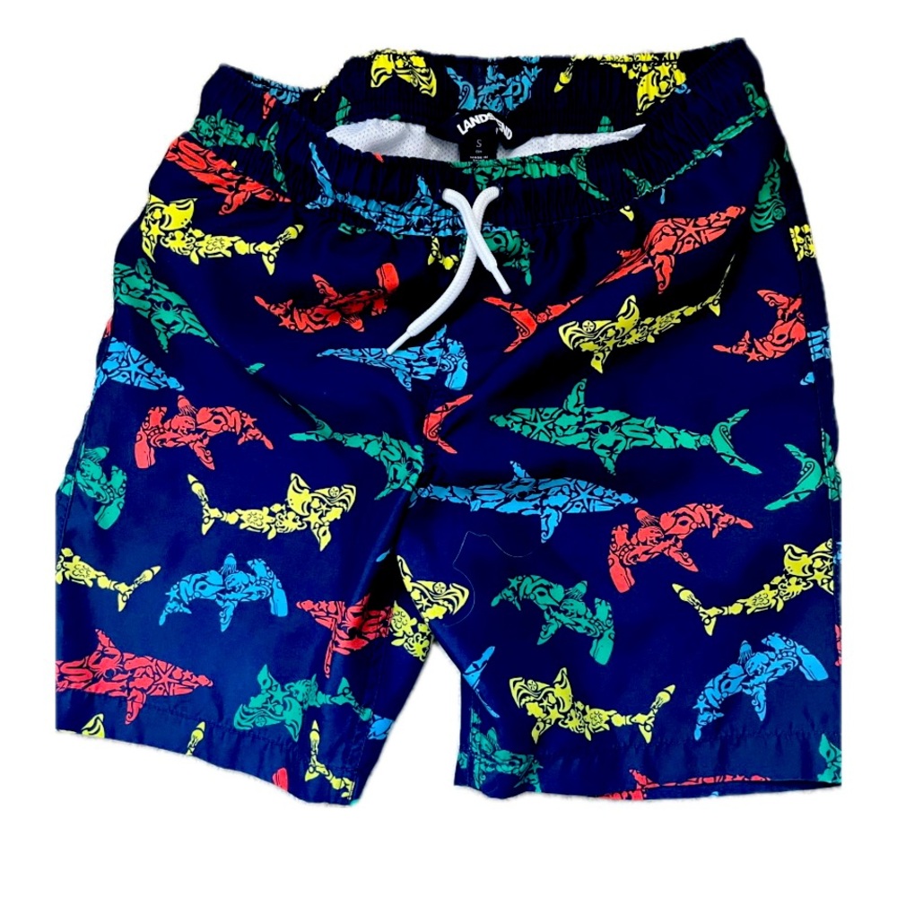 Boys (S) size 6. New without tags.